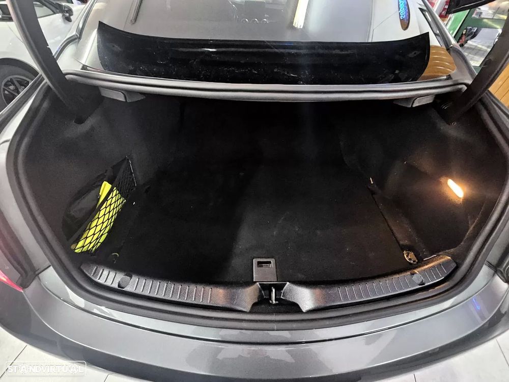 Mercedes-Benz C 220 d Aut. - 38