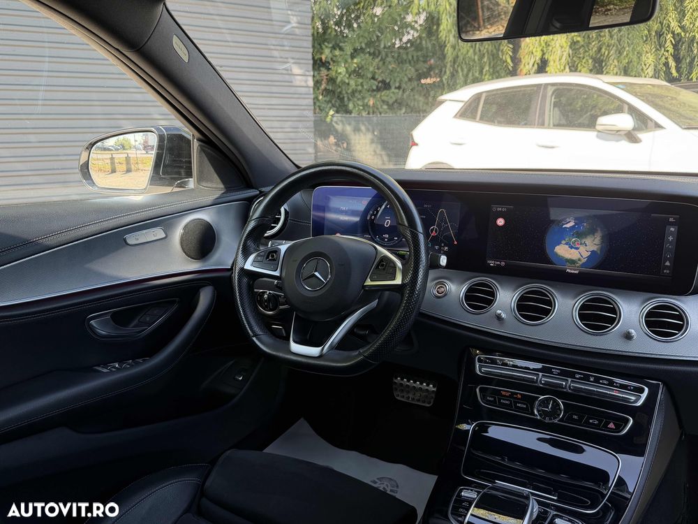 Mercedes-Benz E 350e 9G-TRONIC AMG Line - 9