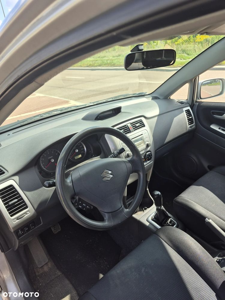 Suzuki Liana 1.6 Comfort - 15