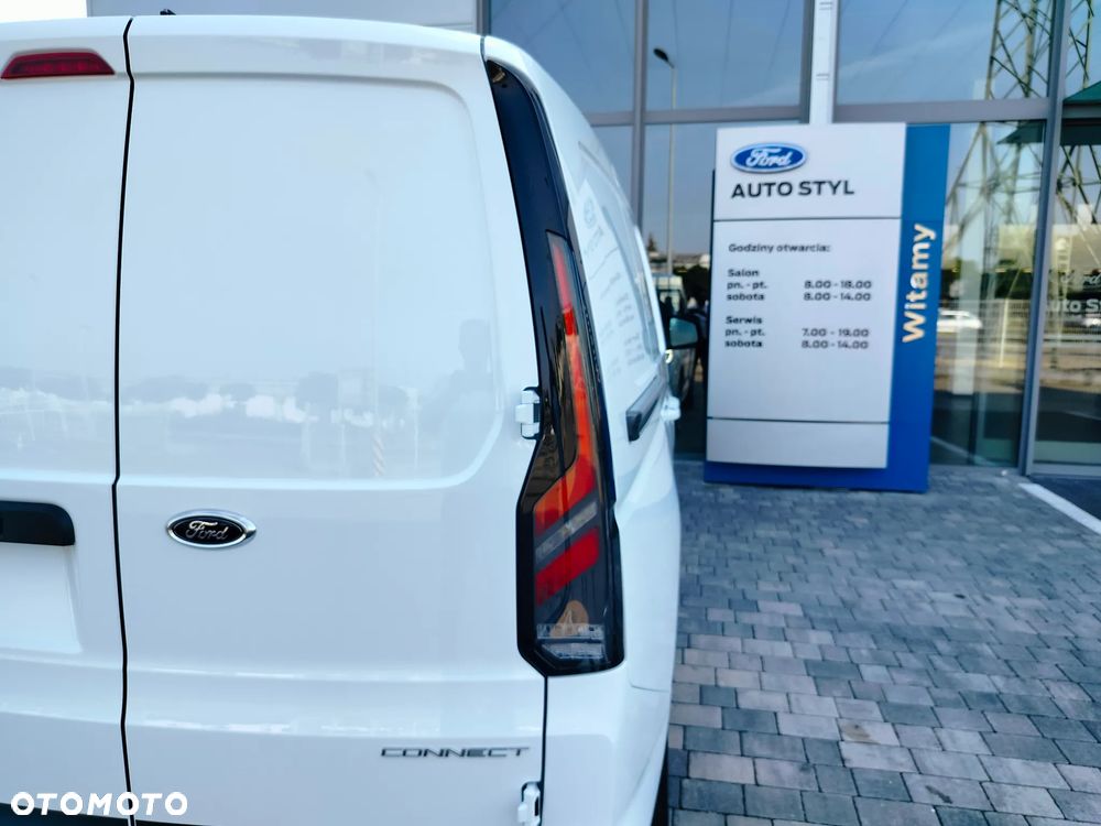 Ford Transit Connect - 28