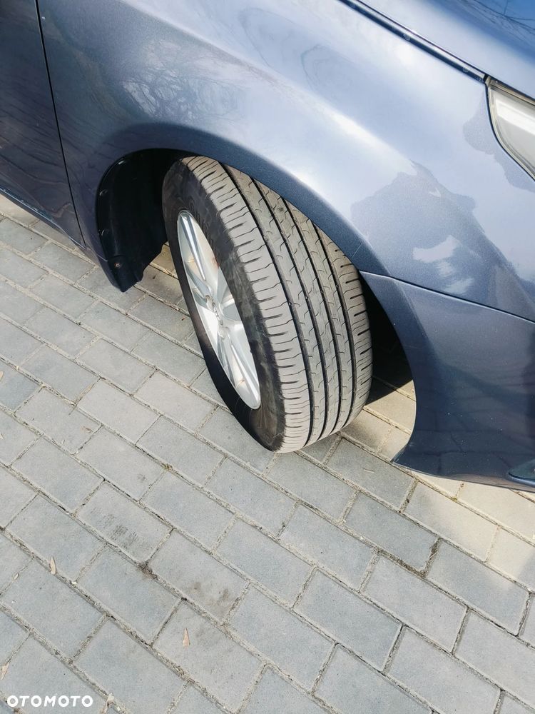 Toyota Avensis Combi 2.0 D-4D Comfort - 6