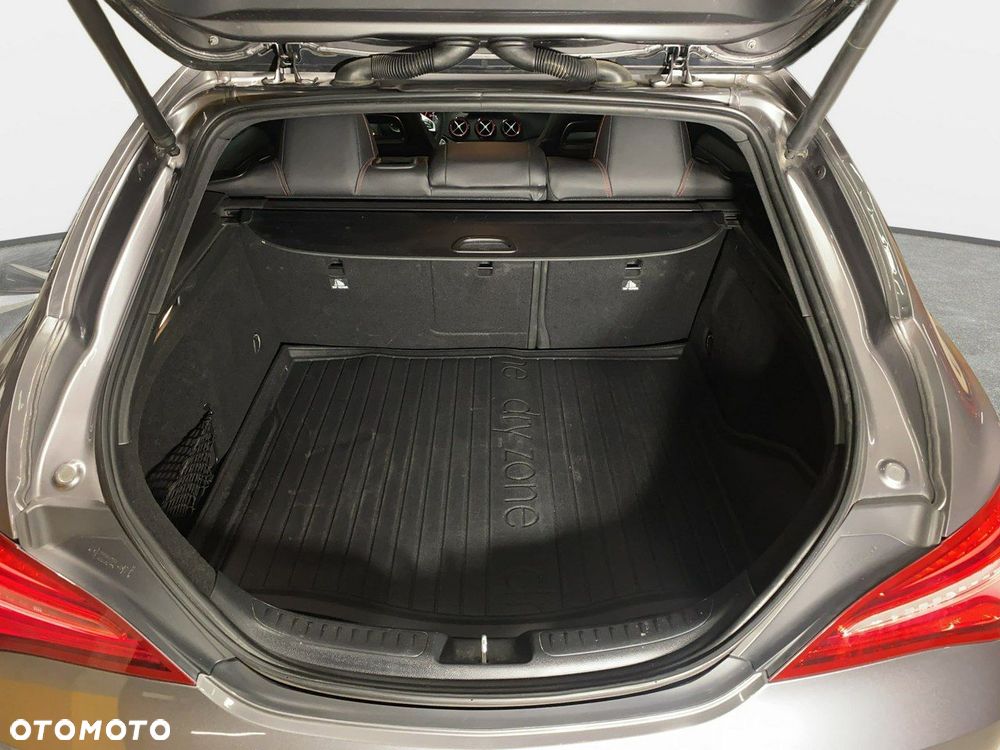 Mercedes-Benz CLA - 18