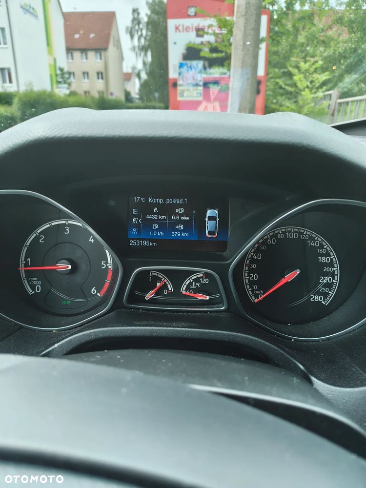 Ford Focus 2.0 TDCi ST - 4