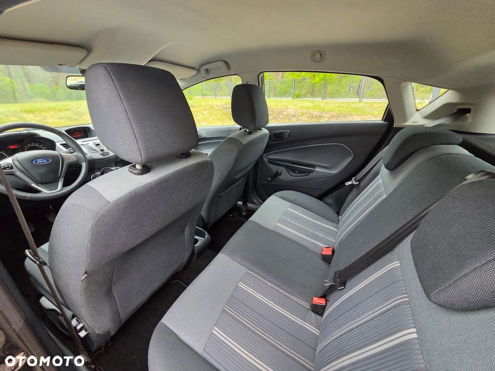 Ford Fiesta 1.25 Champions Edition - 18