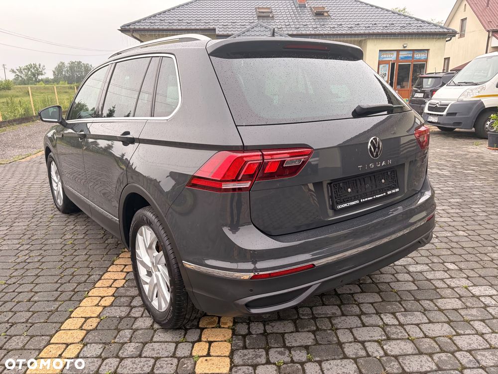 Volkswagen Tiguan 2.0 TDI SCR Life - 23