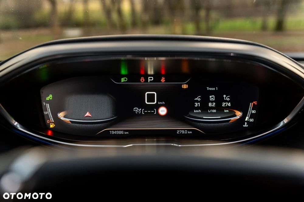 Peugeot 5008 2.0 BlueHDI GT S&S EAT8 - 23