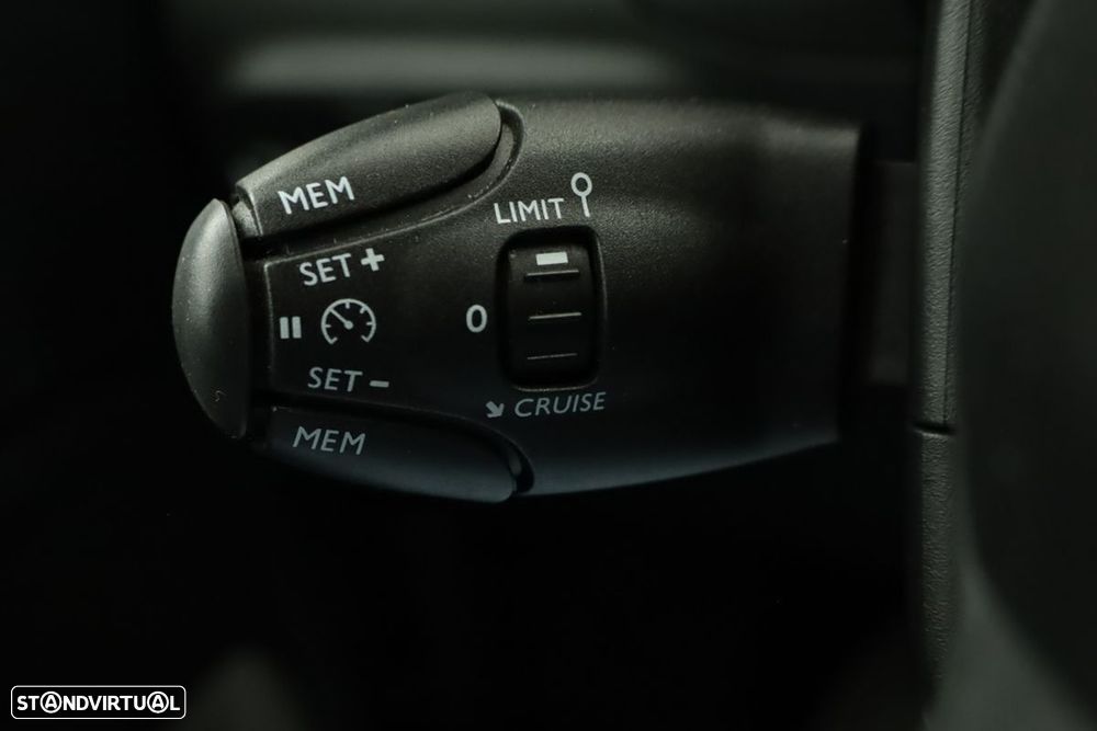 Citroën C3 1.2 PureTech C-Series - 16