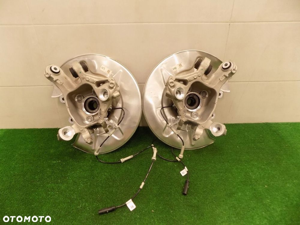 BMW8 G15 ZWROTNICA TYŁ PRAWA LEWA 6850563 6850564 - 3