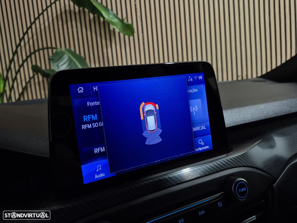 Ford Focus 1.5 TDCi ECOBlue ST-Line - 36