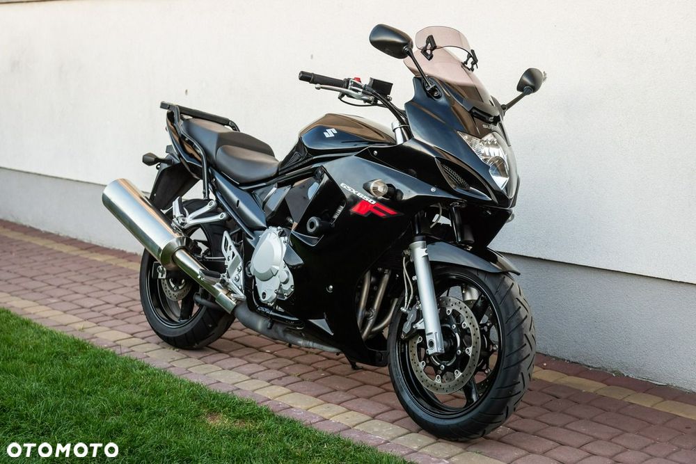 Suzuki GSX - 1