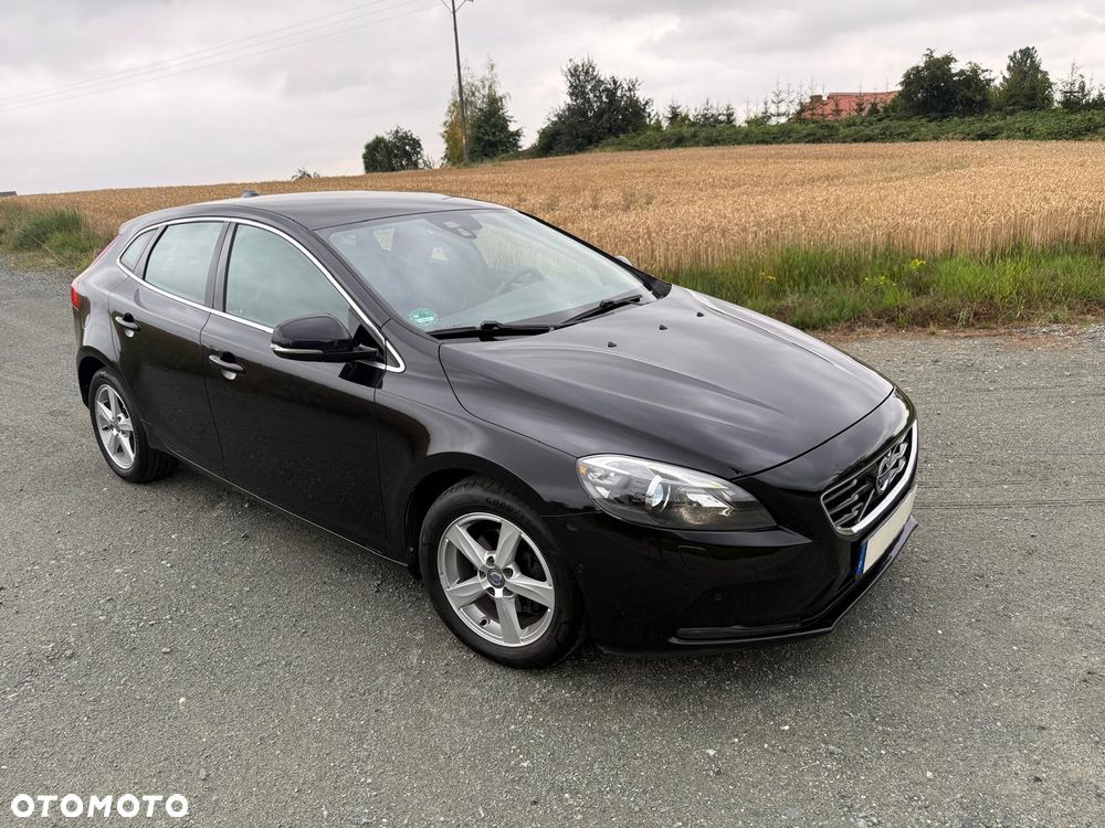Volvo V40 D2 Momentum - 31