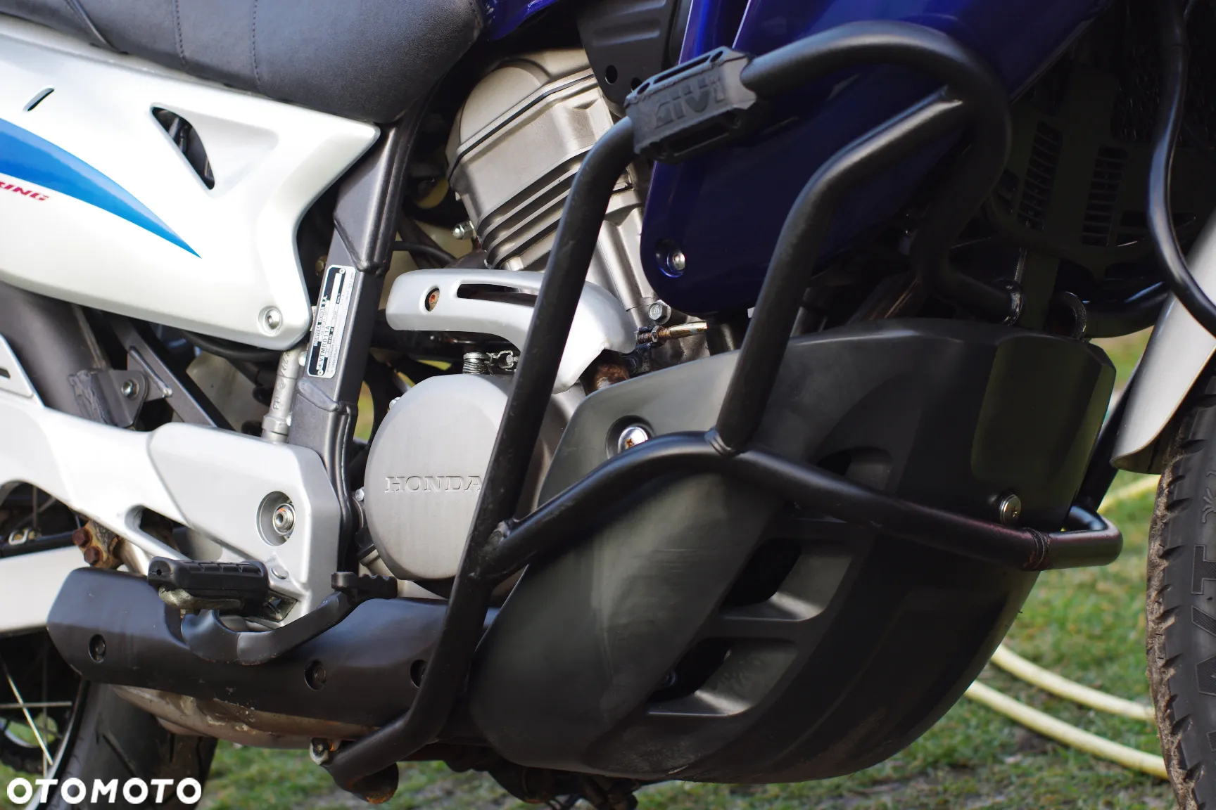 Honda XL - 19