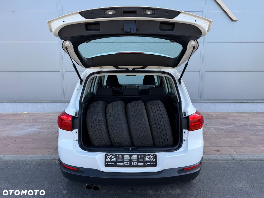 Volkswagen Tiguan 2.0 TSI 4Motion Trend & Fun - 24