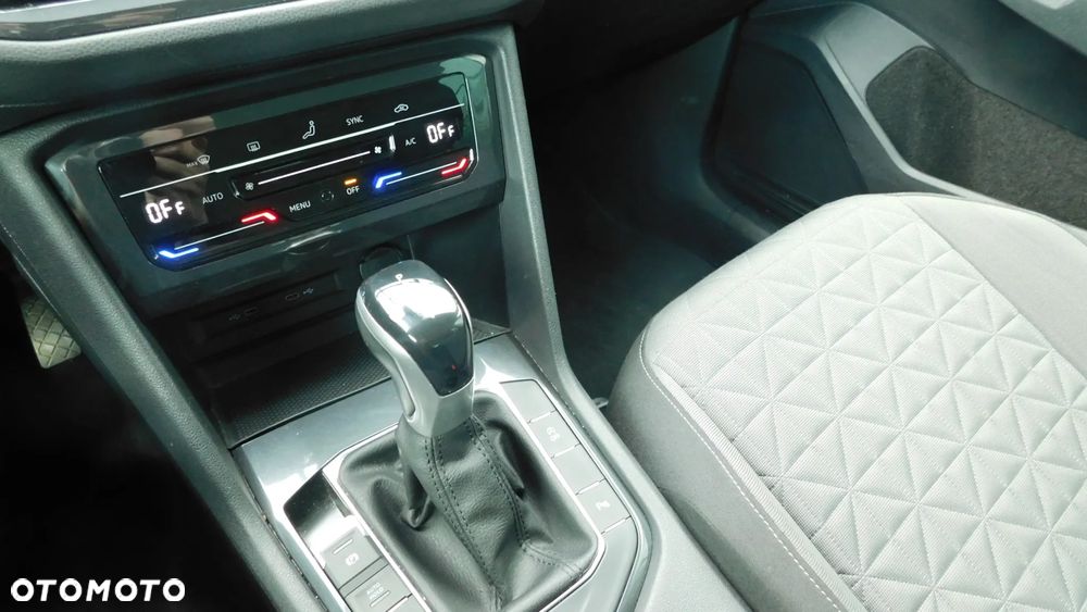 Volkswagen Tiguan 1.5 TSI EVO Elegance DSG - 17