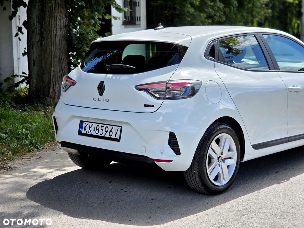 Renault Clio 1.6 E-TECH Full Hybrid 145 Techno - 11
