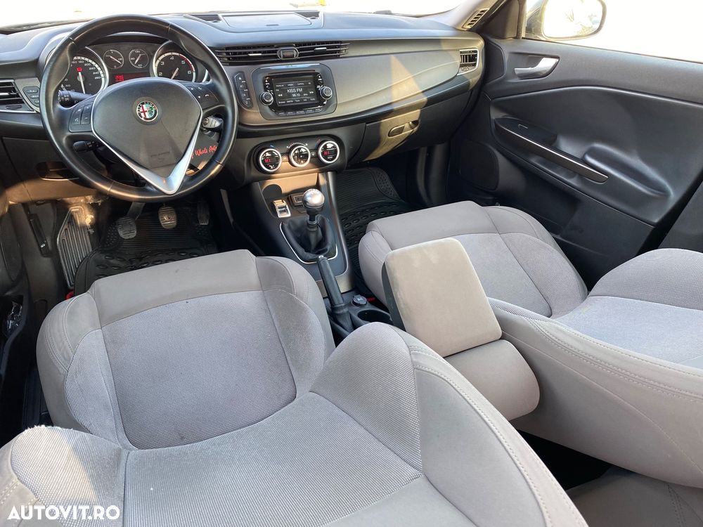 Alfa Romeo Giulietta 1.6 JTDM 16V - 16