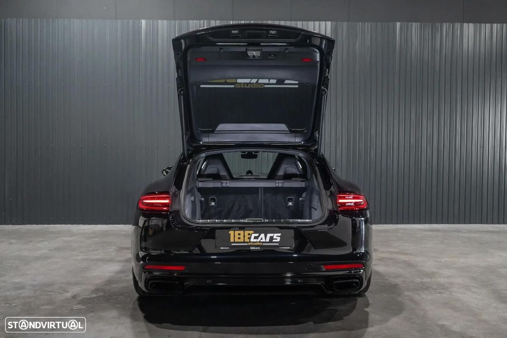 Porsche Panamera - 55
