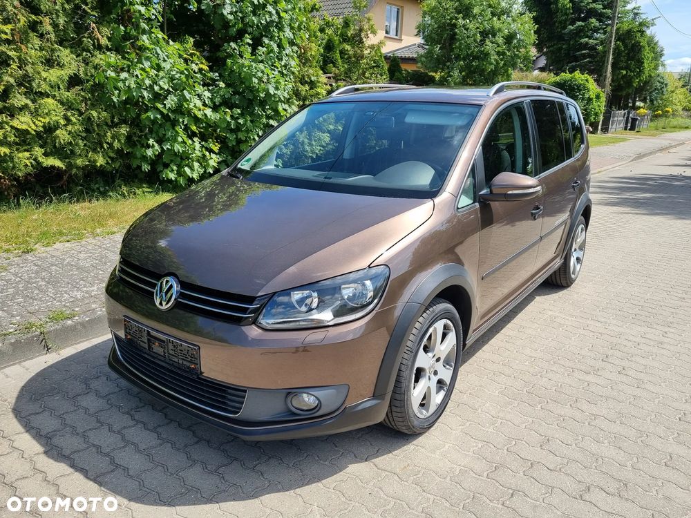 Volkswagen Touran 2.0 TDI DPF Cross - 11