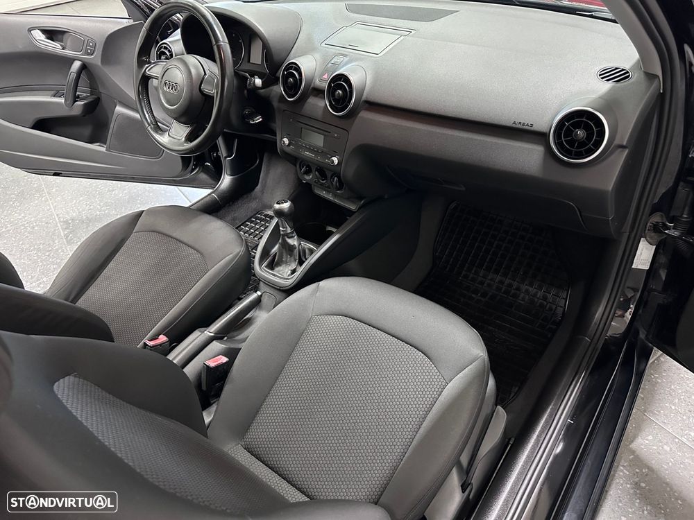 Audi A1 1.6 TDI Advance 99g - 14