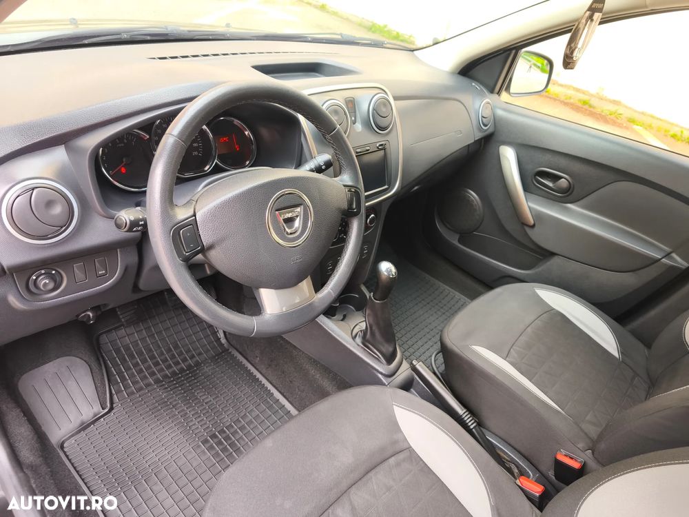 Dacia Sandero Stepway - 9