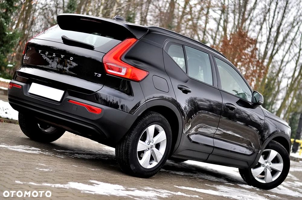 Volvo XC 40 T3 Momentum Pro - 17
