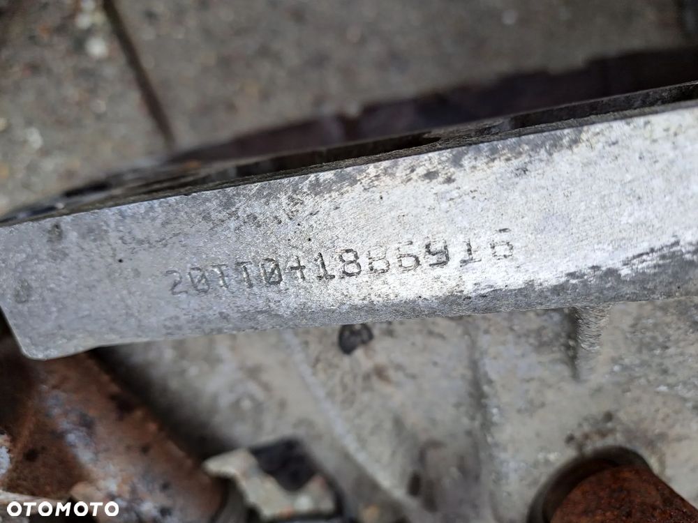 Toyota Yaris II 1.0 VVTi skrzynia biegów 20TT04 - 5