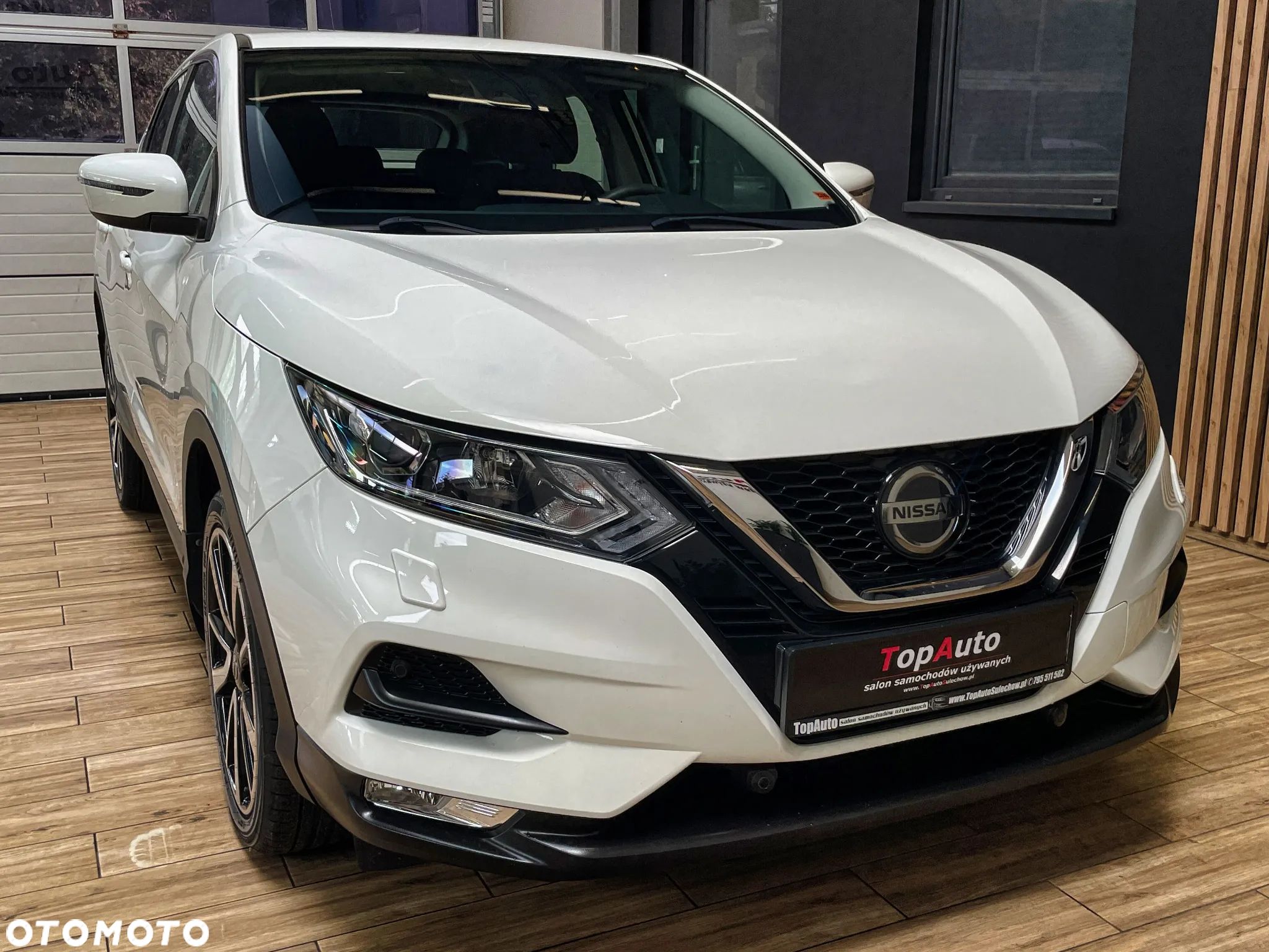 Nissan Qashqai 1.3 DIG-T Visia - 5