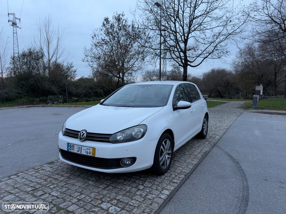 VW Golf 1.6 TDi Trendline BlueMotion - 1
