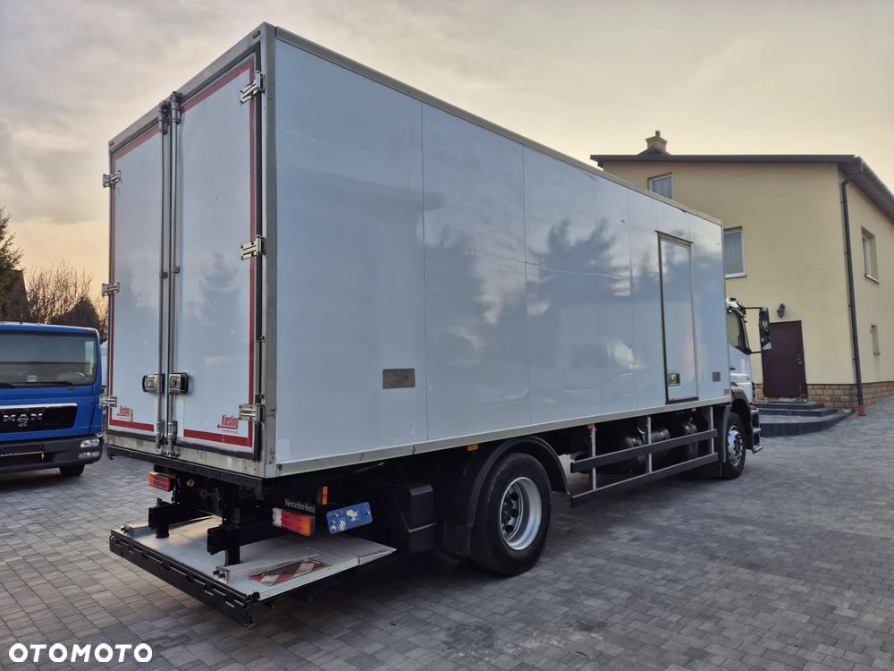 Mercedes-Benz Axor 1833 Chłodnia Mrożnia Winda Euro5 CARRIER SUPRA 950 - 3
