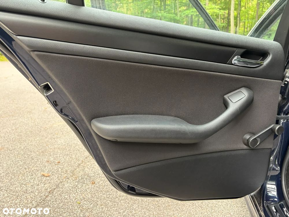 BMW Seria 3 - 20