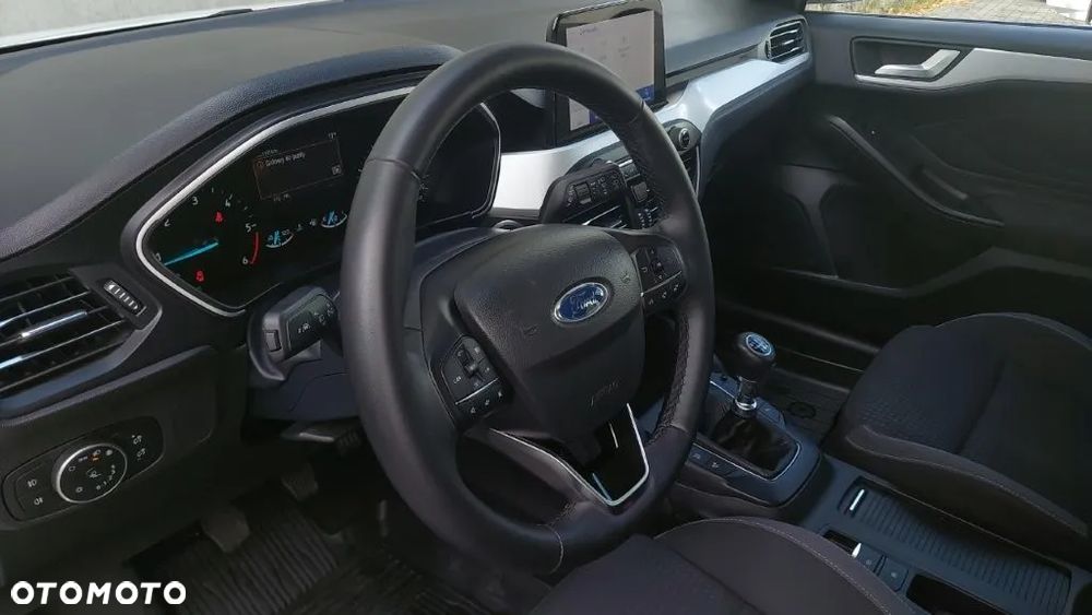 Ford Focus 1.5 EcoBlue Connected - 19