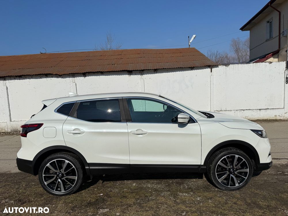 Nissan Qashqai 1.6 DCI TEKNA - 25