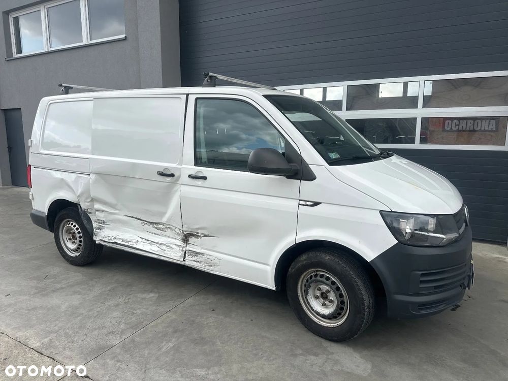 Volkswagen Transporter - 3