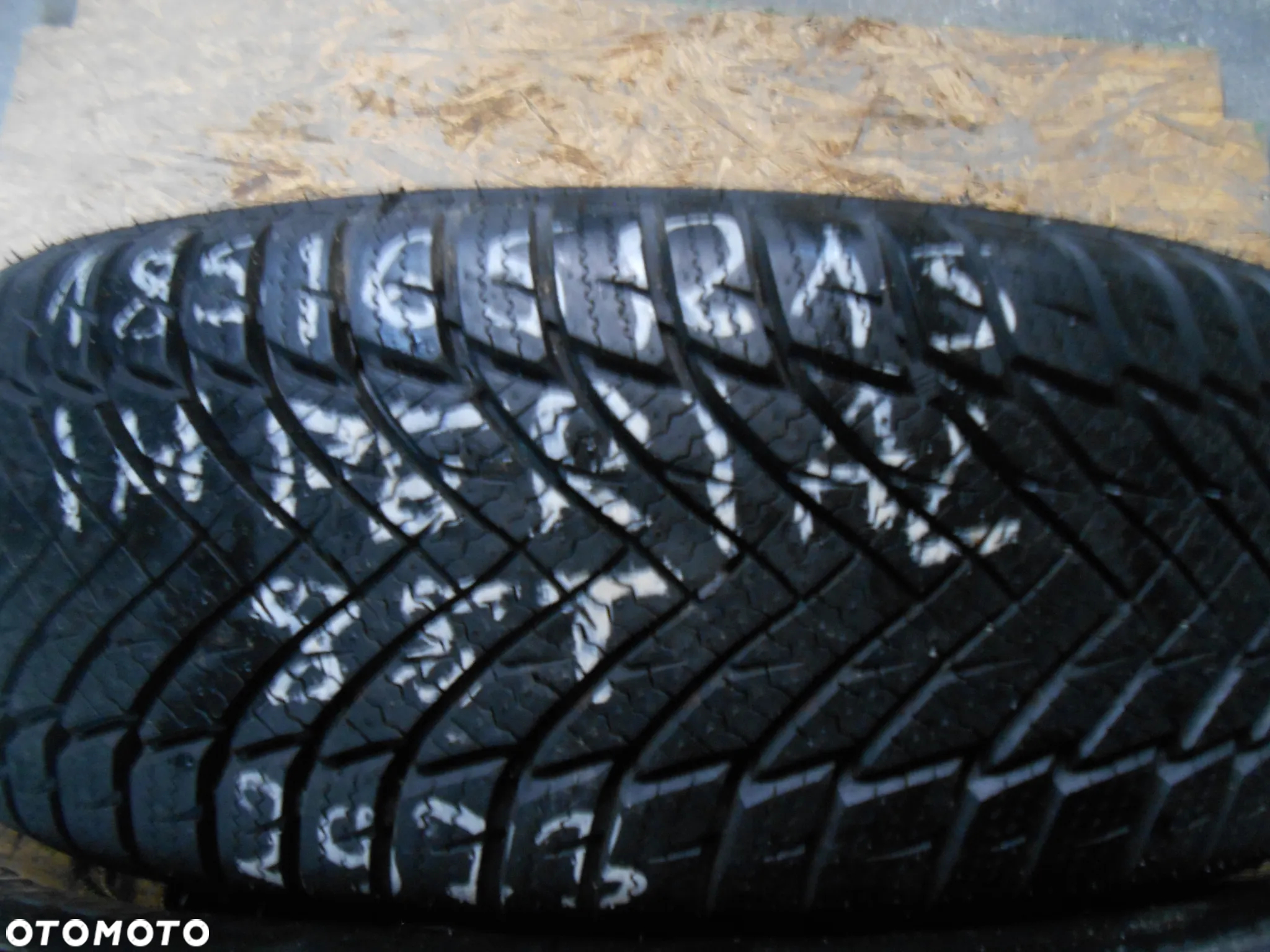 OPONY 185/65R15 IMPERIAL SNOWDRAGON HP DOT 3023 8MM - 2