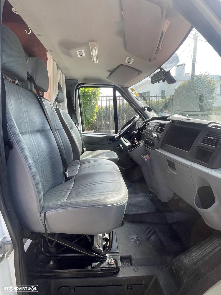 Ford Transit - 12