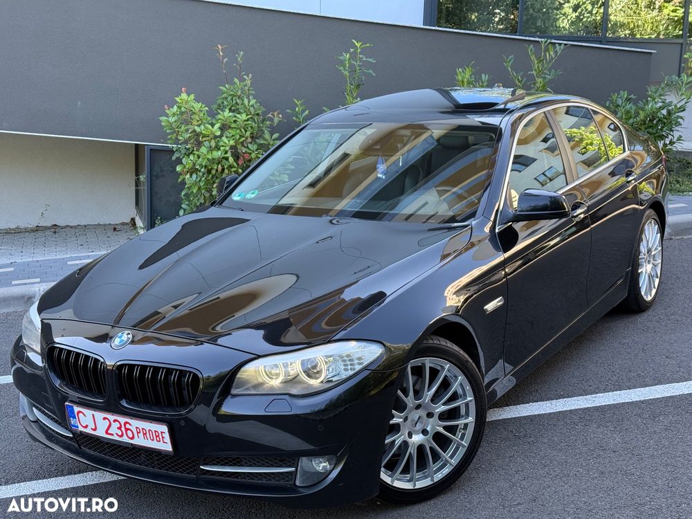 BMW Seria 5 520d Aut. Modern Line - 1
