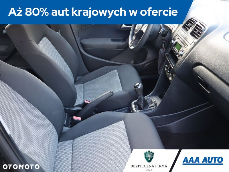 Volkswagen Polo - 10