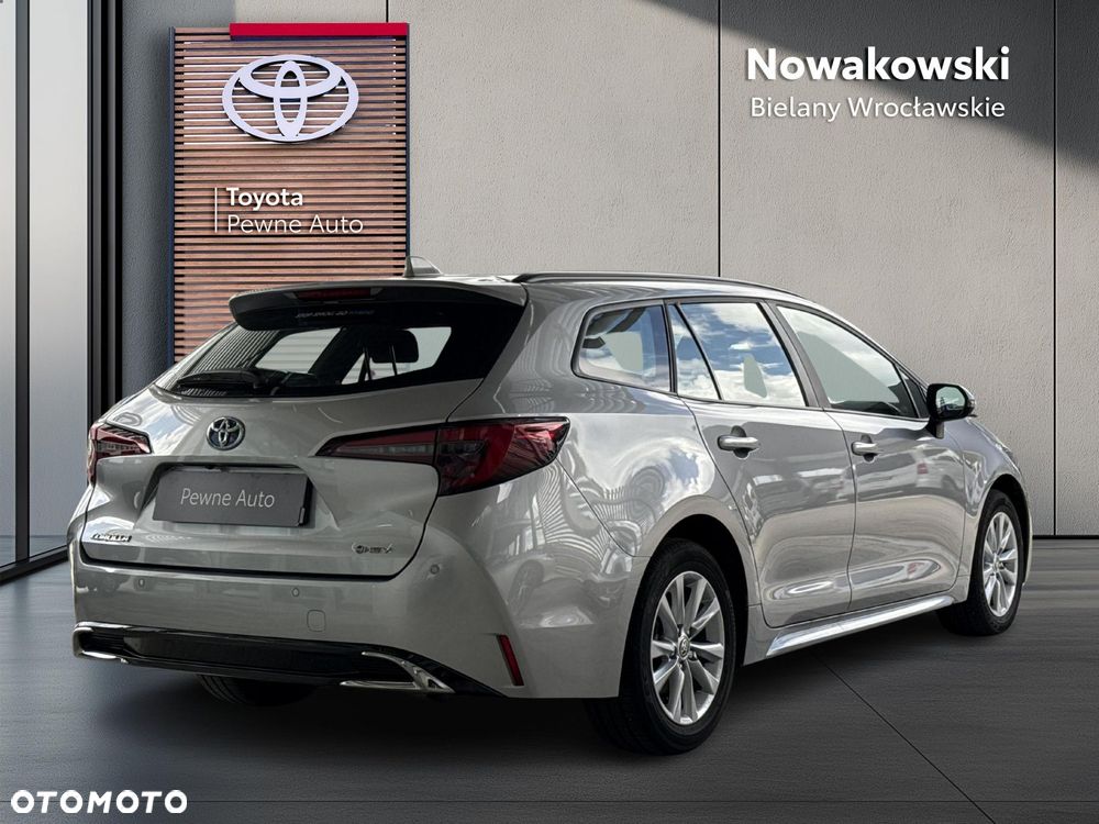 Toyota Corolla 2.0 Hybrid Comfort - 5