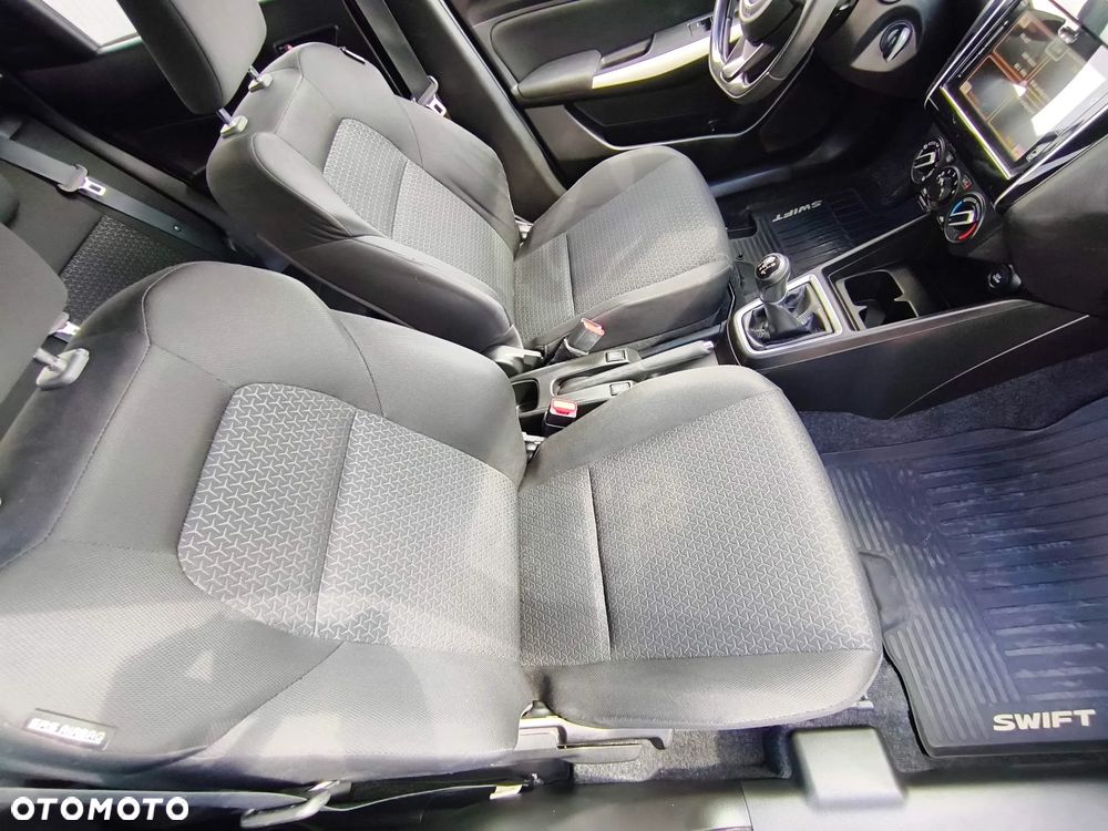 Suzuki Swift 1.2 SHVS Premium Plus - 16