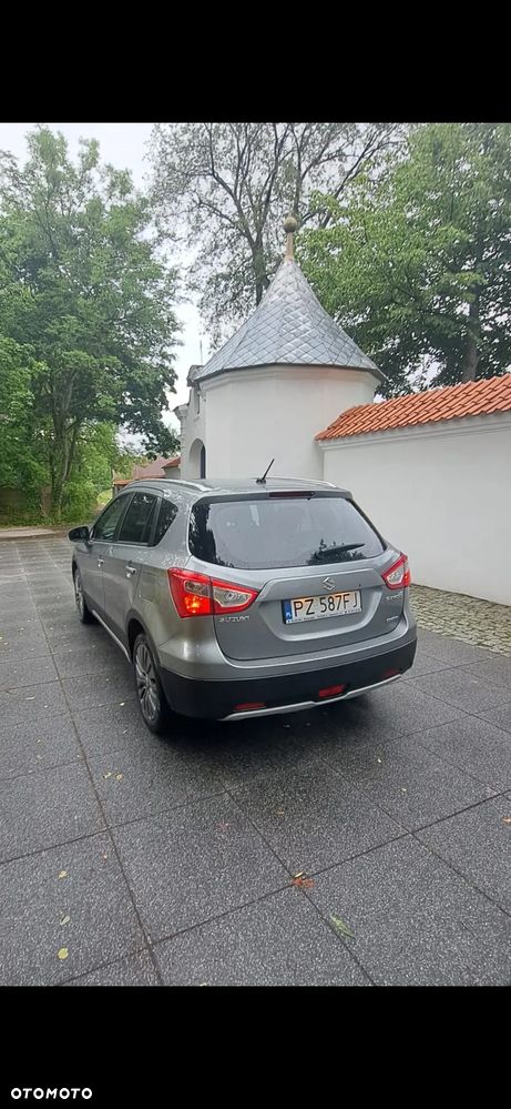 Suzuki SX4 1.6 Comfort Plus - 5