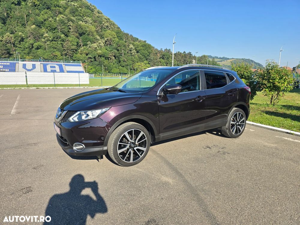 Nissan Qashqai - 1