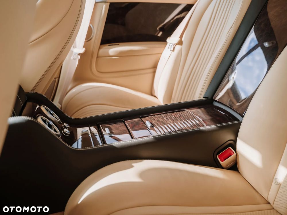 Bentley Continental GT - 29