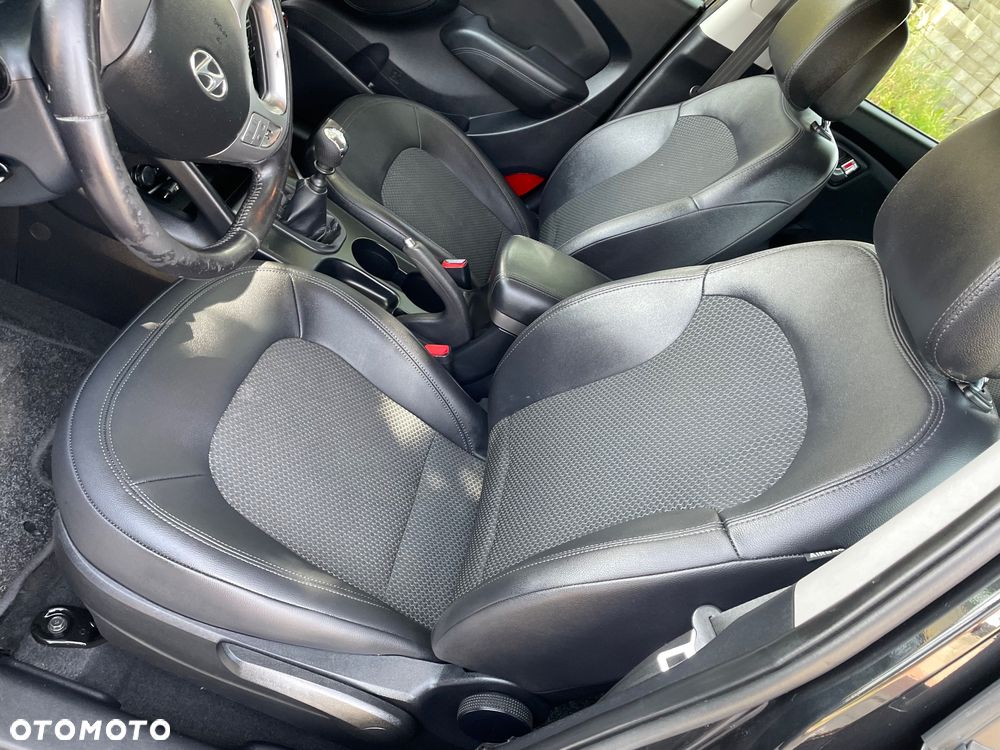 Hyundai ix35 2.0 CRDi 2WD Trend - 18