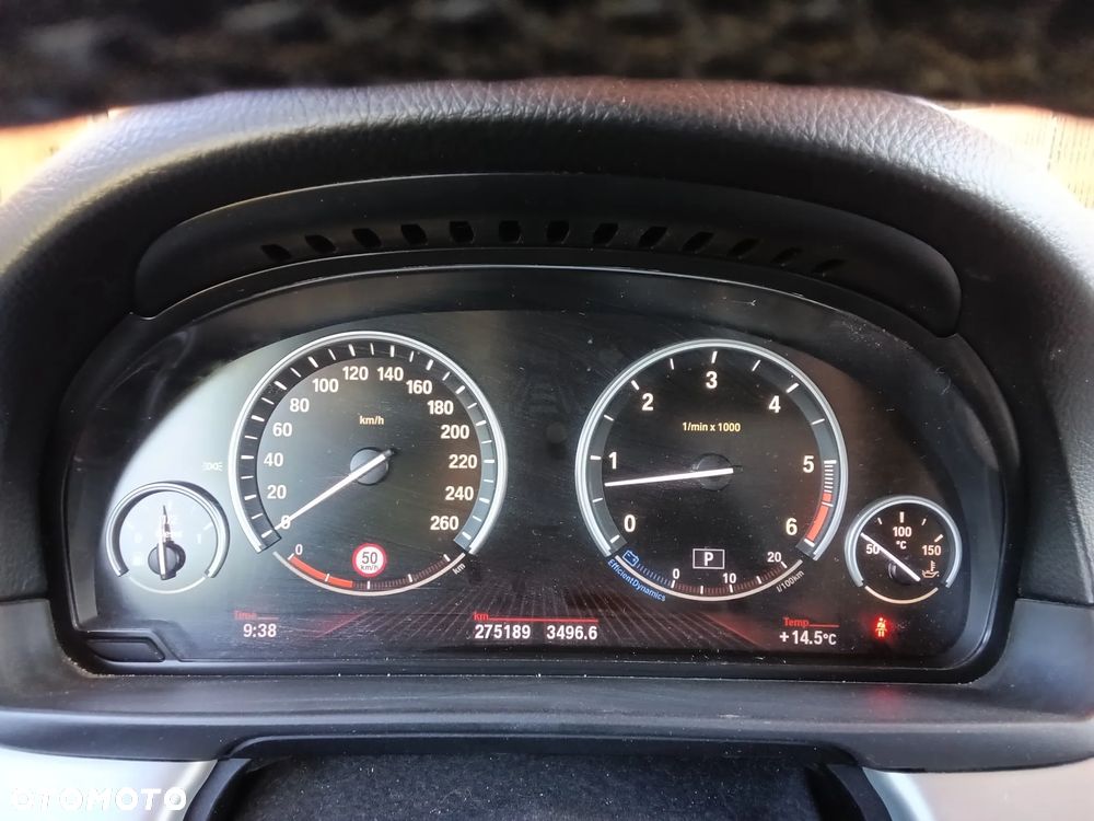 BMW Seria 5 535d xDrive Sport-Aut - 20
