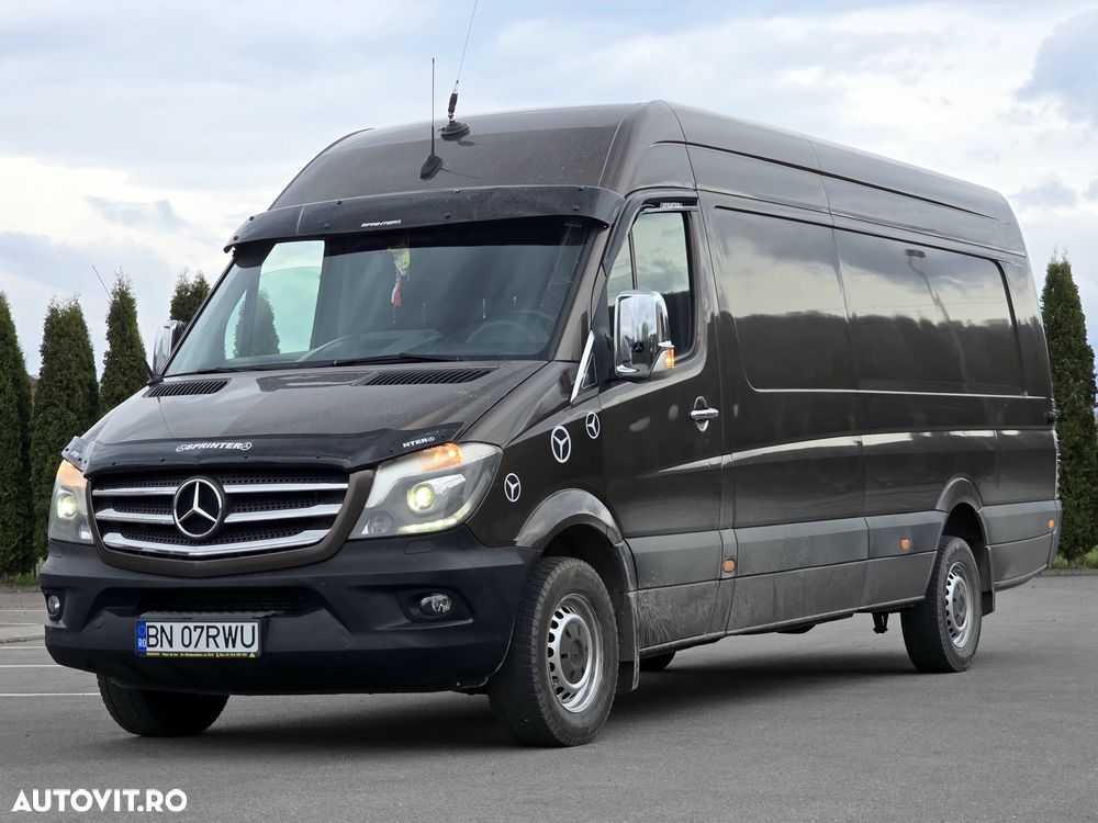 Mercedes-Benz Sprinter - 10