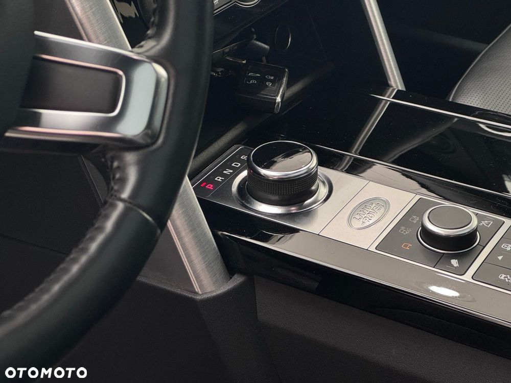 Land Rover Discovery V 2.0 SD4 SE - 9