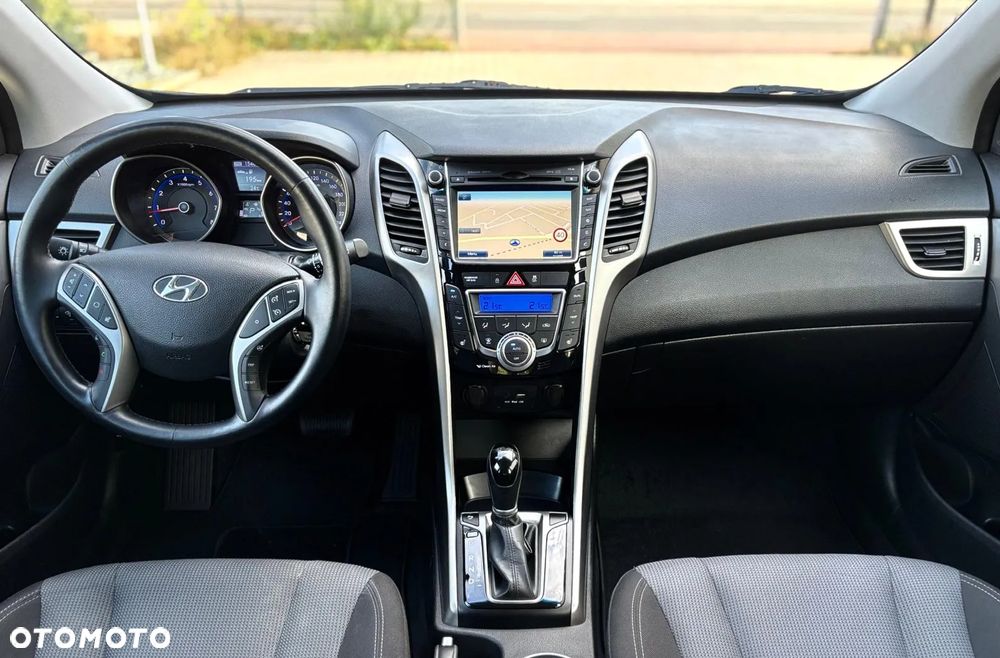 Hyundai i30 1.6 GDI Premium - 5