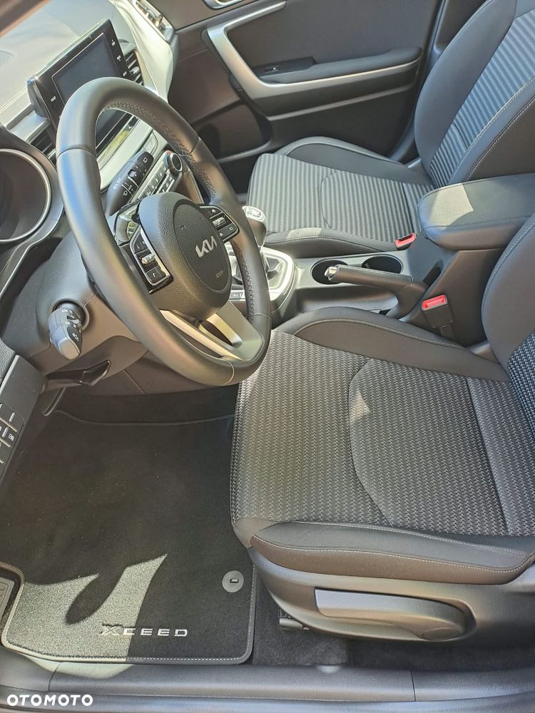 Kia XCeed 1.5 T-GDI M - 8