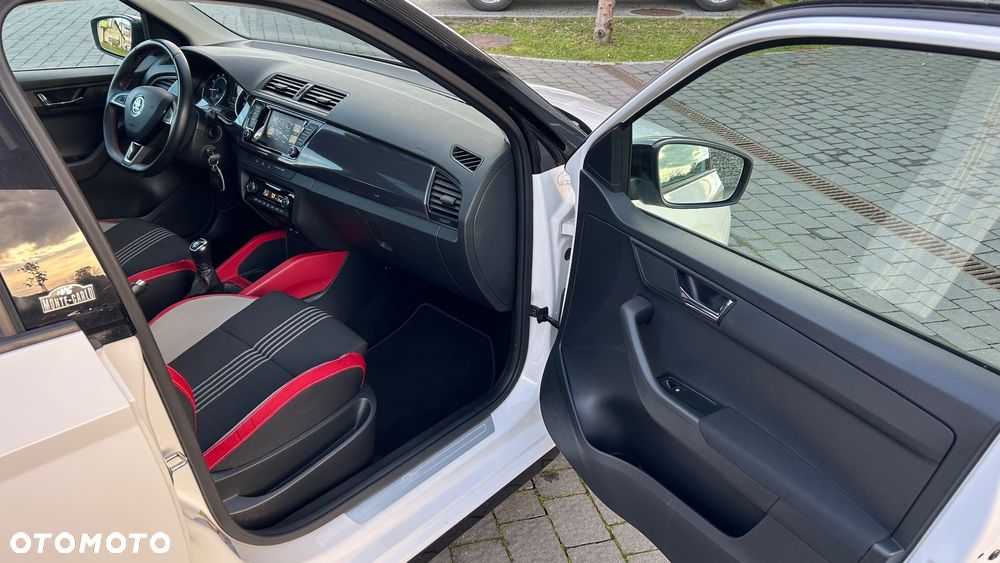 Skoda Fabia 1.0 TSI Monte Carlo - 31