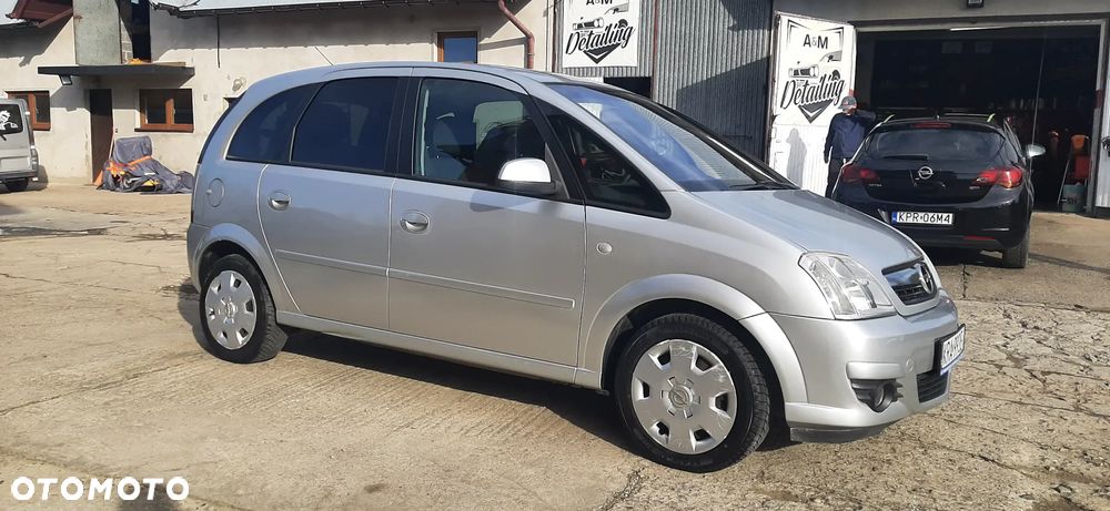 Opel Meriva - 9